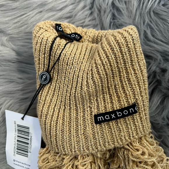 Max Bone Gold Sparkly Knit Stretchy Dog Sweater Knit Collar Sz M NWT - Picture 2 of 5